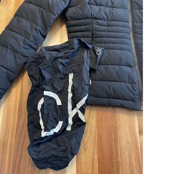 Calvin Klein Short Stretch Packable Coat - Picture 8 of 8